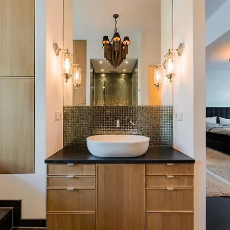 3 Dormitoare Apartman *